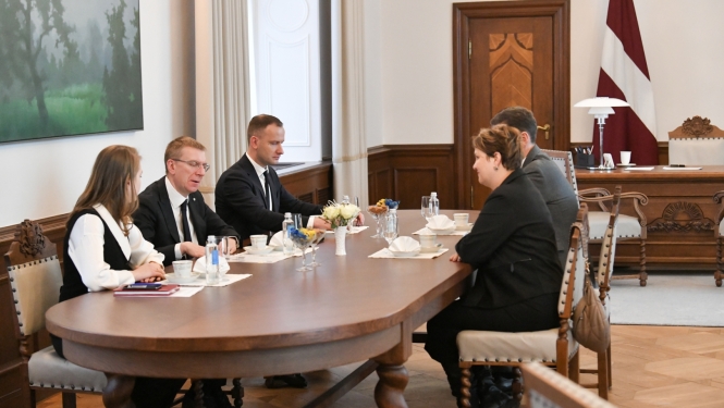 11.01.2024. Valsts prezidenta Edgara Rinkēviča tikšanās ar Ārvalstu investoru padomes Latvijā pārstāvjiem