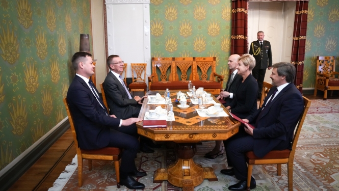 Latvijas Republikas ārkārtējo un pilnvaroto vēstnieku akreditācijas