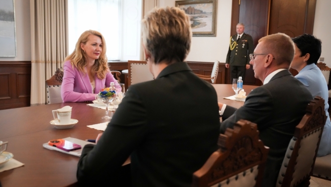 19.08.2024. Valsts prezidenta Edgara Rinkēviča tikšanās ar tieslietu ministri Inesi Lībiņu-Egneri
