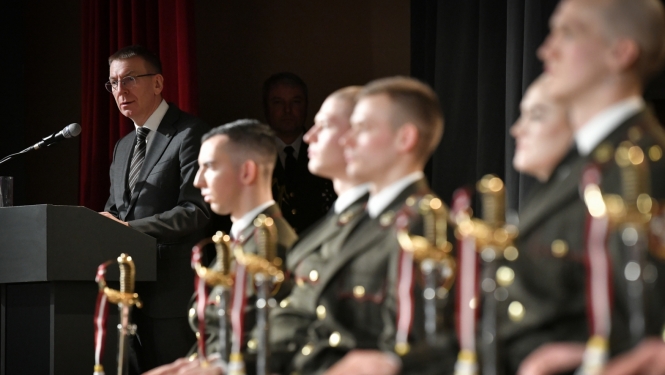 15.02.2024. Valsts prezidenta Edgara Rinkēviča dalība Latvijas Nacionālās aizsardzības akadēmijas profesionālās bakalaura studiju programmas “Sauszemes spēku militārā vadība” kadetu izlaidumā