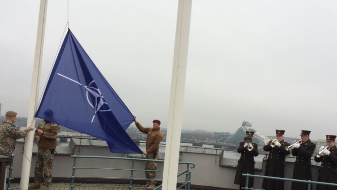 Valsts prezidents: Latvijas iestāšanās NATO pirms 15 gadiem bija nozīmīgākais notikums pēc neatkarības atgūšanas