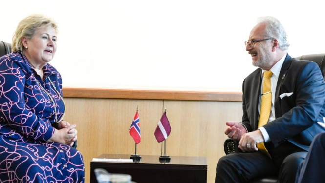 Valsts prezidents ar Norvēģijas Karalistes premjerministri pārrunā Baltijas un Ziemeļvalstu sadarbības aktivizēšanu