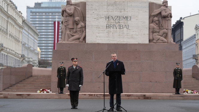 11.11.2024. Valsts prezidenta Edgara Rinkēviča uzruna svinīgās godasardzes maiņas ceremonijā pie Brīvības pieminekļa