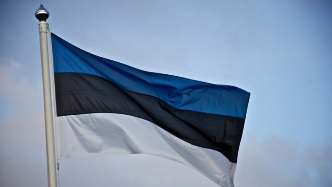 Ar Igaunijas prezidentes darba vizīti Rīgā simboliski iezīmē 100 gadu, kopš Latvija un Igaunija atzina viena otru de iure