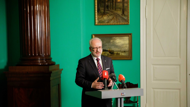 10.10.2022. Valsts prezidents Egils Levits tiekas ar Krišjāni Kariņu. Foto autors: Dāvis Doršs, Valsts prezidenta kanceleja.