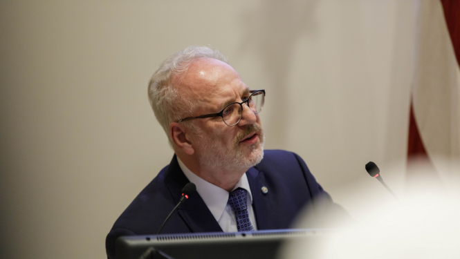 01.07.2023. Valsts prezidents Egils Levits uzrunā studentus 58. Baltijas Tautu komeršā. Foto autors: Dāvis Doršs, Valsts prezidenta kanceleja.