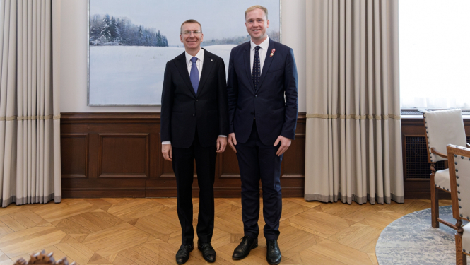 02.11.2023. Valsts prezidenta Edgara Rinkēviča tikšanās ar ekonomikas ministru Viktoru Valaini