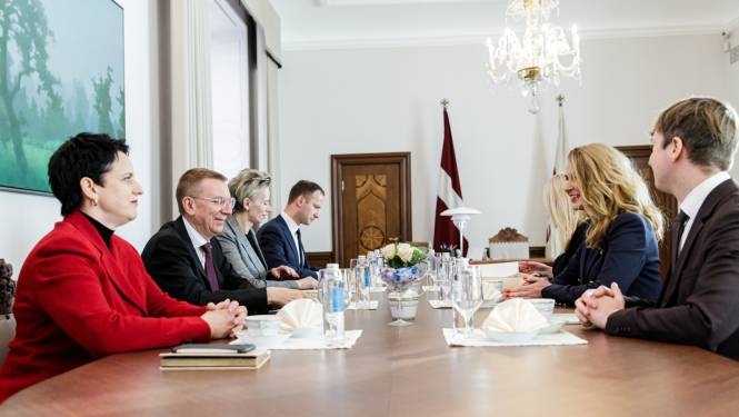 03.11.2023. Valsts prezidenta Edgara Rinkēviča tikšanās ar tieslietu ministri Inesi Lībiņu-Egneri