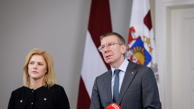 22.11.2023. Valsts prezidenta Edgara Rinkēviča un Ministru prezidentes Evikas Siliņas preses konference Rīgas pils Ģerboņu zālē pēc tikšanās,