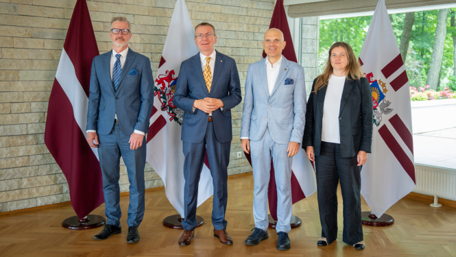 Valsts prezidents tiekas ar Latvijas Tirdzniecības un rūpniecības kameras pārstāvjiem