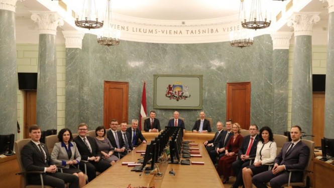 Valsts prezidenta Raimonda Vējoņa uzruna jaunā Ministru kabineta svinīgajā sēdē