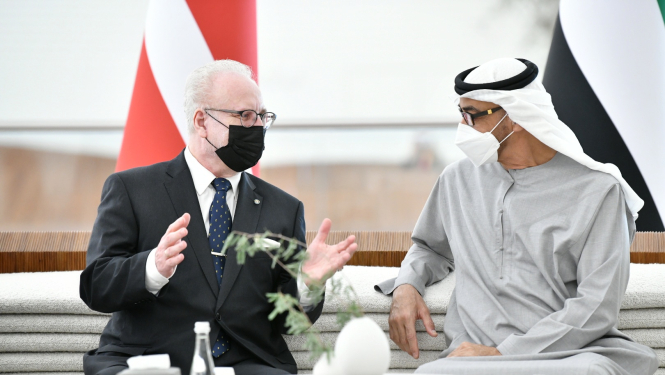 Egils Levits un AAE prezidents sarunājas