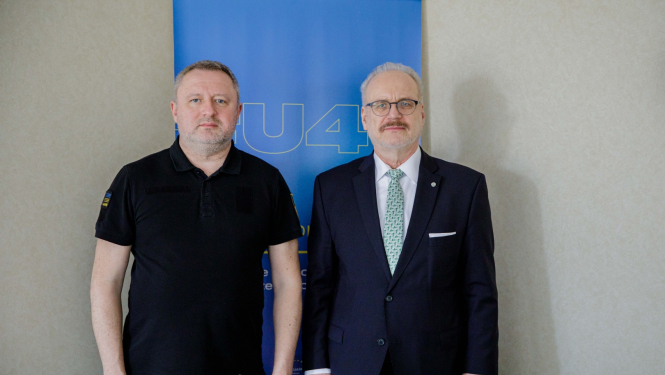 04.03.2023. Valsts prezidents Egils Levits tiekas ar Ukrainas ģenerālprokuroru Andriju Kostinu konferencē “United for Justice” Ļvivā, Ukrainā