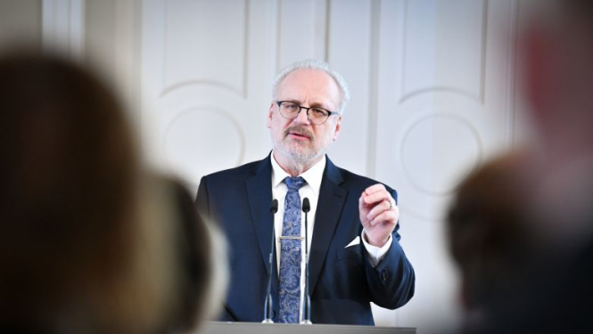 Sācies darbs pie Satversmes VIII nodaļas komentāriem