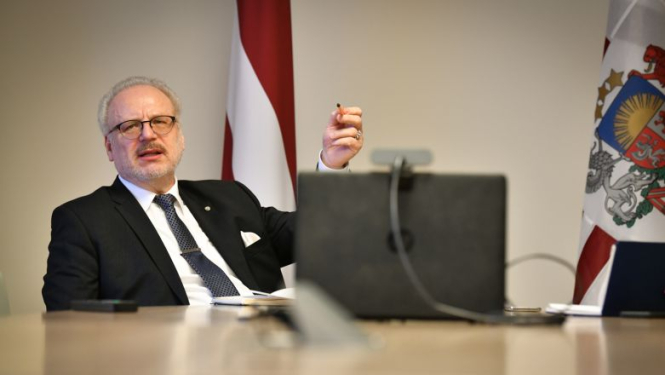 Valsts prezidents ir pārliecināts: dīkstāves pabalstu sistēmai jākļūst iekļaujošai