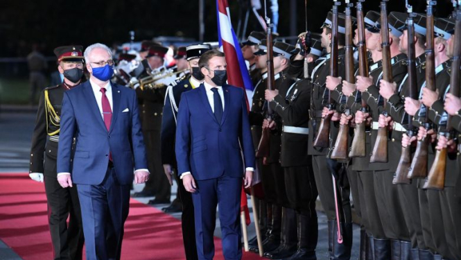 Valsts prezidenta uzruna preses konferencē Francijas prezidenta un kundzes oficiālās vizītes laikā Latvijā