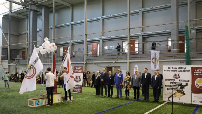 Valsts prezidents atklāj mazākumtautību bērnu un jauniešu sporta svētkus