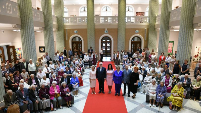 Valsts prezidenta runa Latvijas vienaudžu salidojumā VEF kultūras pilī