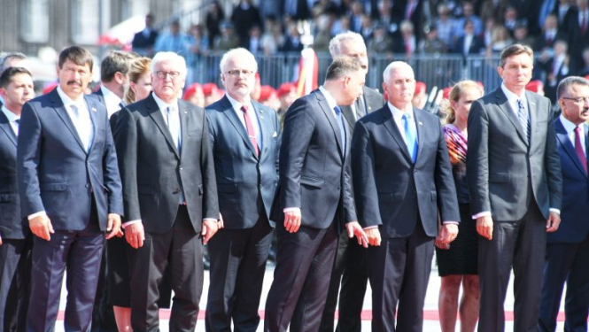 Pasaules valstu līderi piedalās 2. Pasaules kara piemiņas ceremonijā Polijā