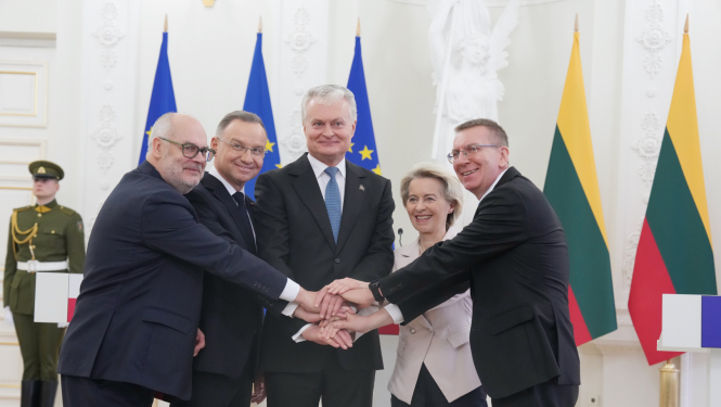 Valsts prezidents: Baltijas valstu sinhronizācija ar Eiropas energosistēmu ir vēsturisks solis mūsu enerģētiskās neatkarības stiprināšanā