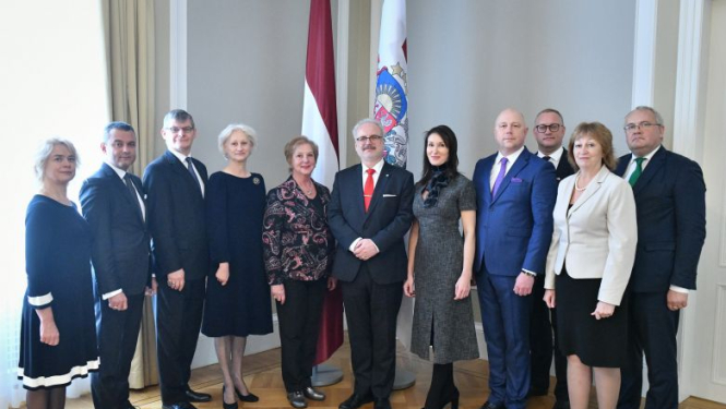 Valsts prezidents akcentē ārvalstu goda konsulu nozīmi Latvijas diplomātisko attiecību veidošanā
