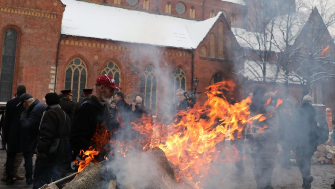 Valsts prezidents Raimonds Vējonis: janvāra barikāžu kopības uguns vienmēr stiprinās mūsu valsti un tautu