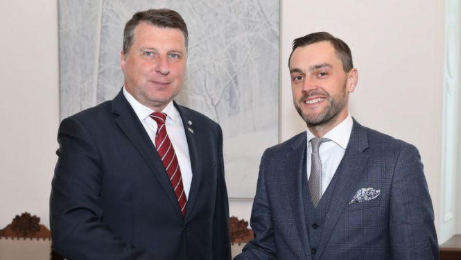 Valsts prezidents tiekas ar Attīstības finanšu institūcijas Altum valdes priekšsēdētāju Reini Bērziņu