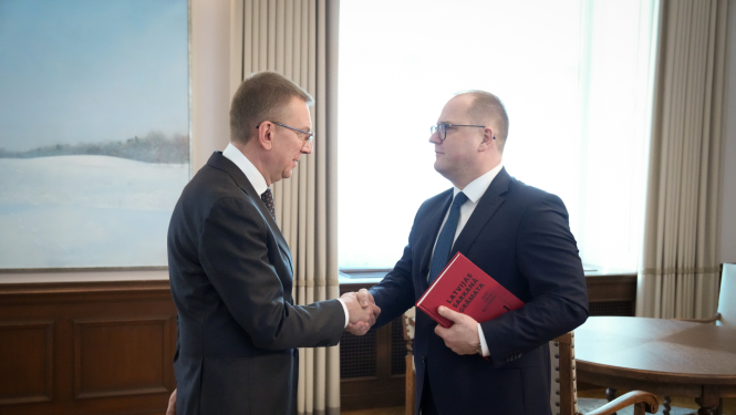 Valsts prezidenta Edgara tikšanās ar viedās administrācijas un reģionālās attīstības ministru Raimondu Čudaru