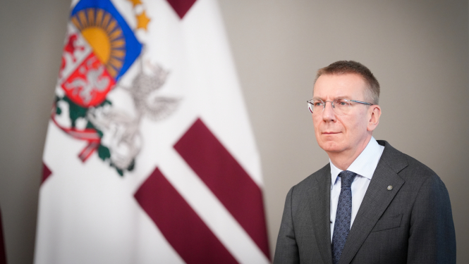 Prezidents pie karoga