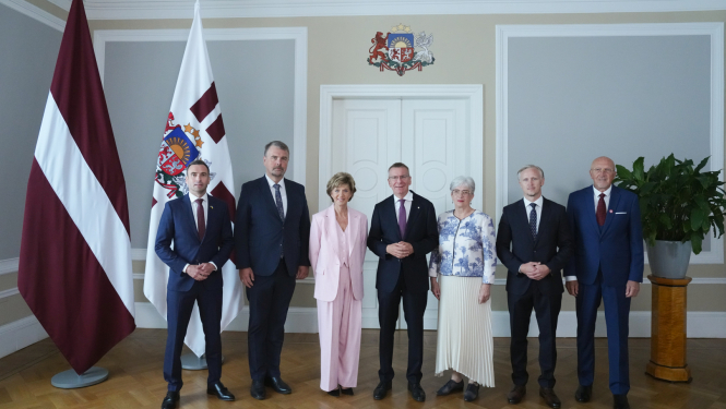 21.08.2025. Valsts prezidenta Edgara Rinkēviča tikšanās ar Eiropas Parlamenta deputātiem no Latvijas