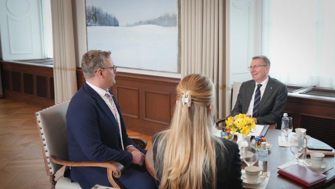 Valsts prezidents tiekas ar Rīgas domes priekšsēdētāju Viesturu Kleinbergu