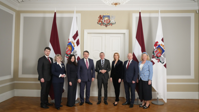 24.01.2025. Valsts prezidenta Edgara Rinkēviča tikšanās ar Saeimas frakcijas "Latvija pirmajā vietā" pārstāvjiem