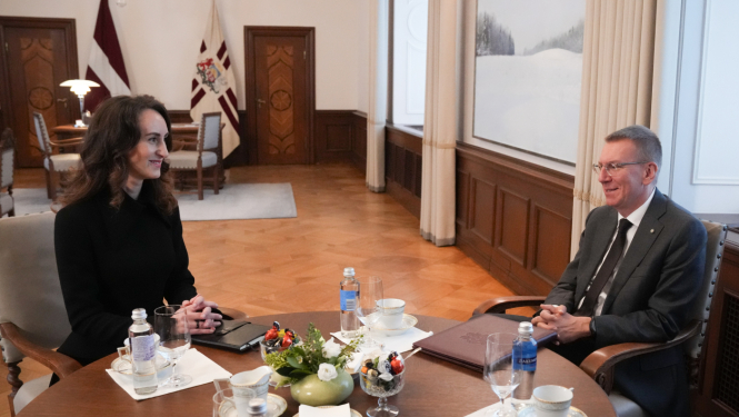 Valsts prezidents tiekas ar tiesībsardzi Karinu Palkovu