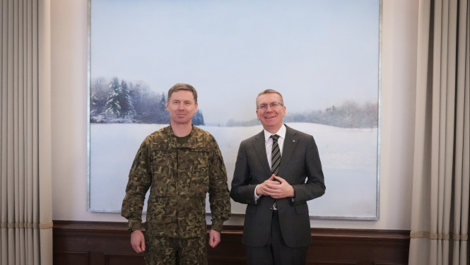 07.02.2025. Valsts prezidenta Edgara Rinkēviča tikšanās ar Nacionālo bruņoto spēku komandieri ģenerālmajoru Kasparu Pudānu