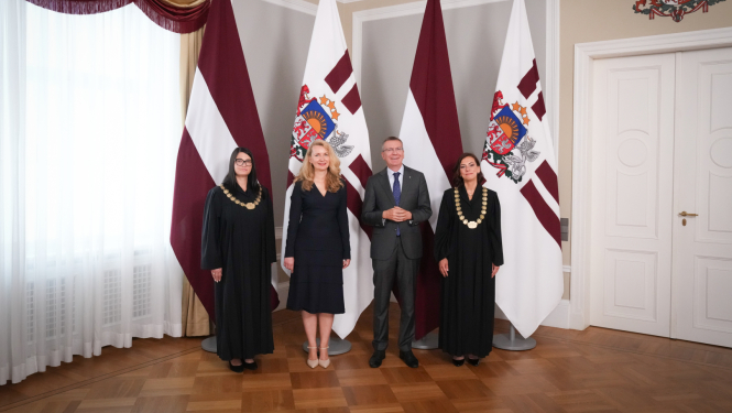 Tiesneša zvēresta un tiesneša svinīgā solījuma ceremonija