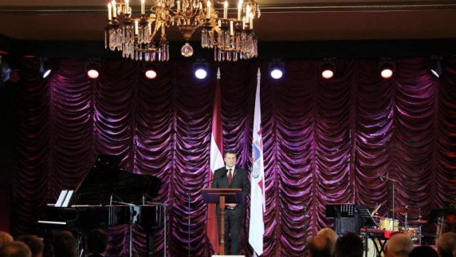 Valsts prezidents Latvijas simtgadē sveic Augstākās padomes deputātus, uzņēmējus un pašvaldības