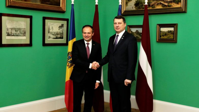 Valsts prezidents: Moldovas parlamentam ir būtiska loma, lai veicinātu reformu virzību valstī