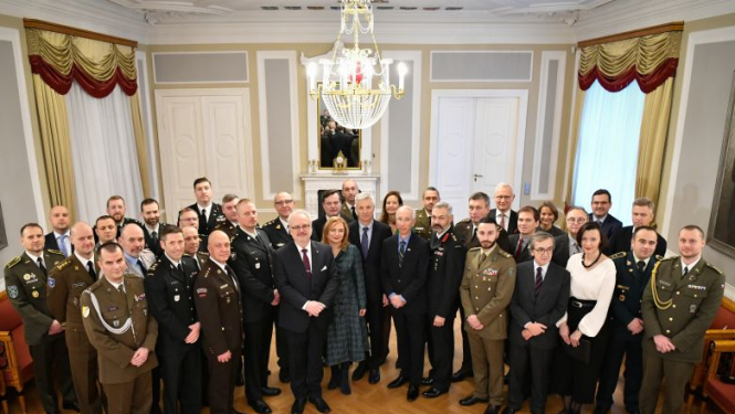 Valsts prezidents: NATO paplašinātā klātbūtne Latvijā ir spēcīgs solidaritātes piemērs