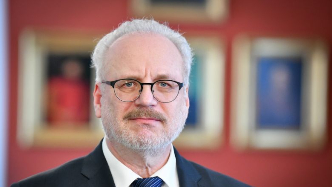 Valsts prezidents: ārkārtējās situācijas ieviešana ir nepieciešama gan lai ierobežotu pandēmiju, gan lai pasargātu ekonomiku no straujākas lejupslīdes