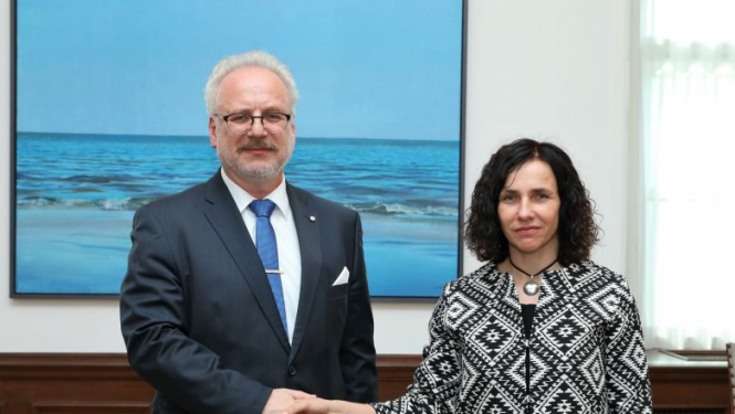 Valsts prezidents un izglītības ministre uzsver demokrātijas principu nozīmi izglītības sistēmā