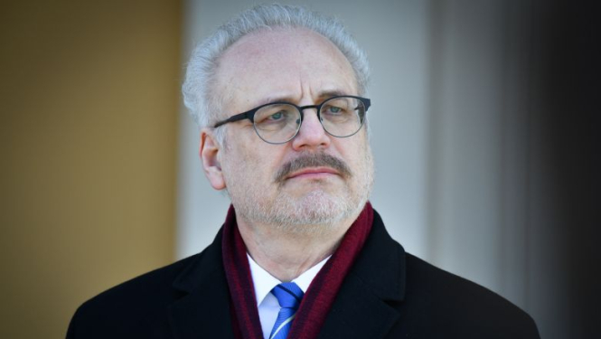 Valsts prezidents ar Rīgas administratoru pārrunā galvaspilsētas spējas pārvarēt krīzes grūtības