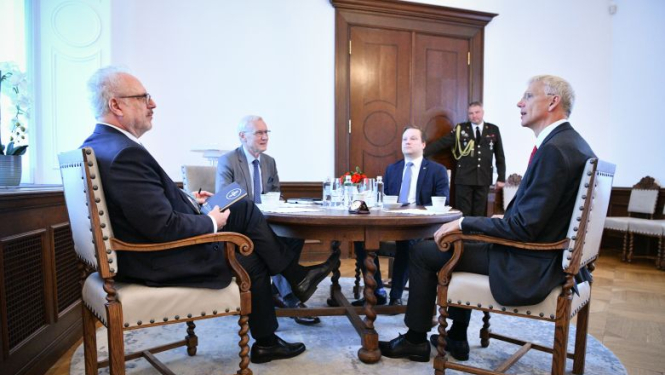 Valsts prezidenta Egila Levita un Ministru prezidenta Krišjāņa Kariņa mediju brīfings