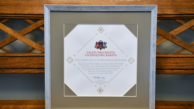 Cildinājuma raksts Klotiņam