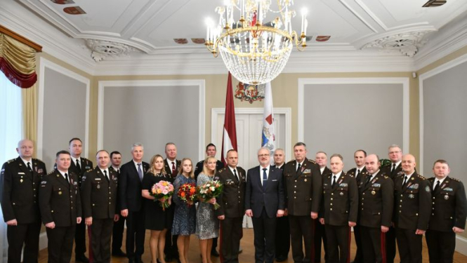 Valsts prezidenta Egila Levita uzruna, pasniedzot Brigādes ģenerāļa dienesta pakāpi Egilam Leščinskim