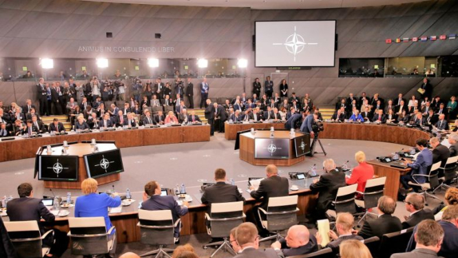 NATO samitā panākts atbalsts gaisa spēku un jūras spēku militāro spēju stiprināšanai Baltijas reģionā