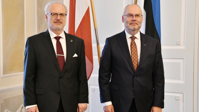 Egils Levits un Alars Kariss