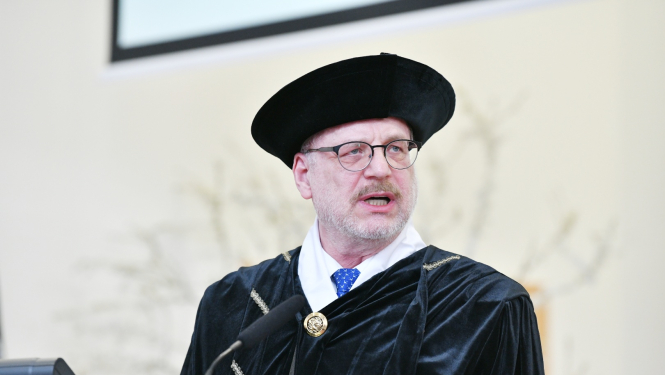 Valsts prezidenta runa, saņemot Mīkola Romeris Universitātes goda doktora grādu