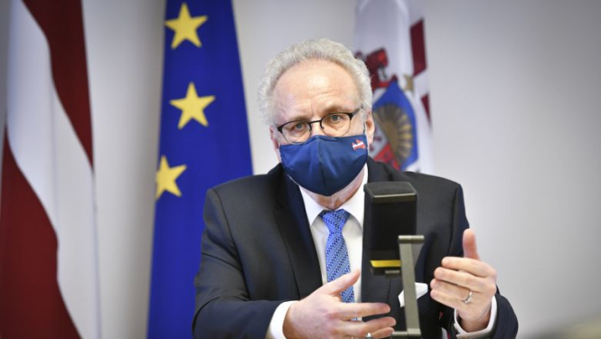 Valsts prezidents sarunā ar vides aizsardzības un reģionālās attīstības ministru: digitalizācijas politika ir jācentralizē