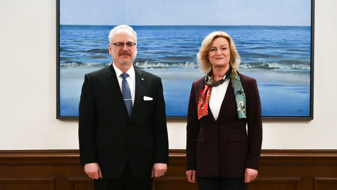 02.02.2023. Valsts prezidents Egils Levits Rīgas pilī tiekas ar ekonomikas ministri Ilzi Indriksoni