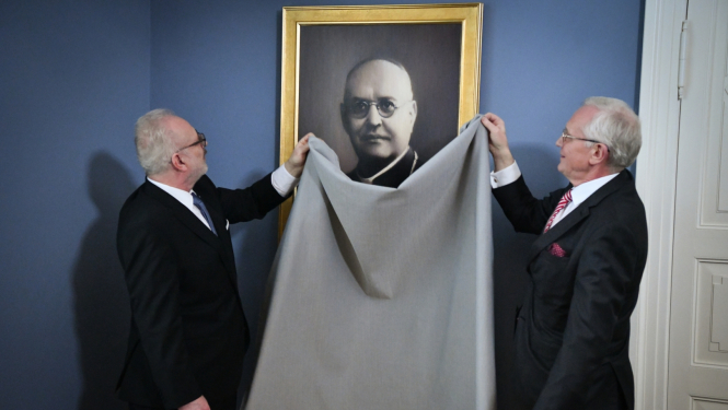 14.11.2022. Valsts prezidenta institūcijai 100. Valsts prezidenta vietas izpildītāju Paula Kalniņa un Jāzepa Rancāna portretu atklāšana